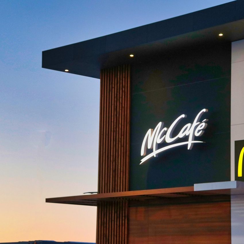 mccafe-6013028_1280